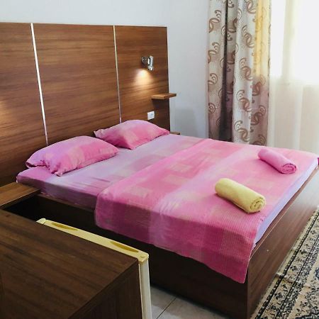 Flamingo Cottage Улцинь Экстерьер фото